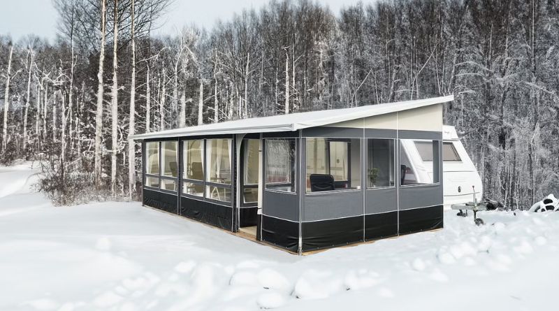 Investera i ett villatält vid husvagnen